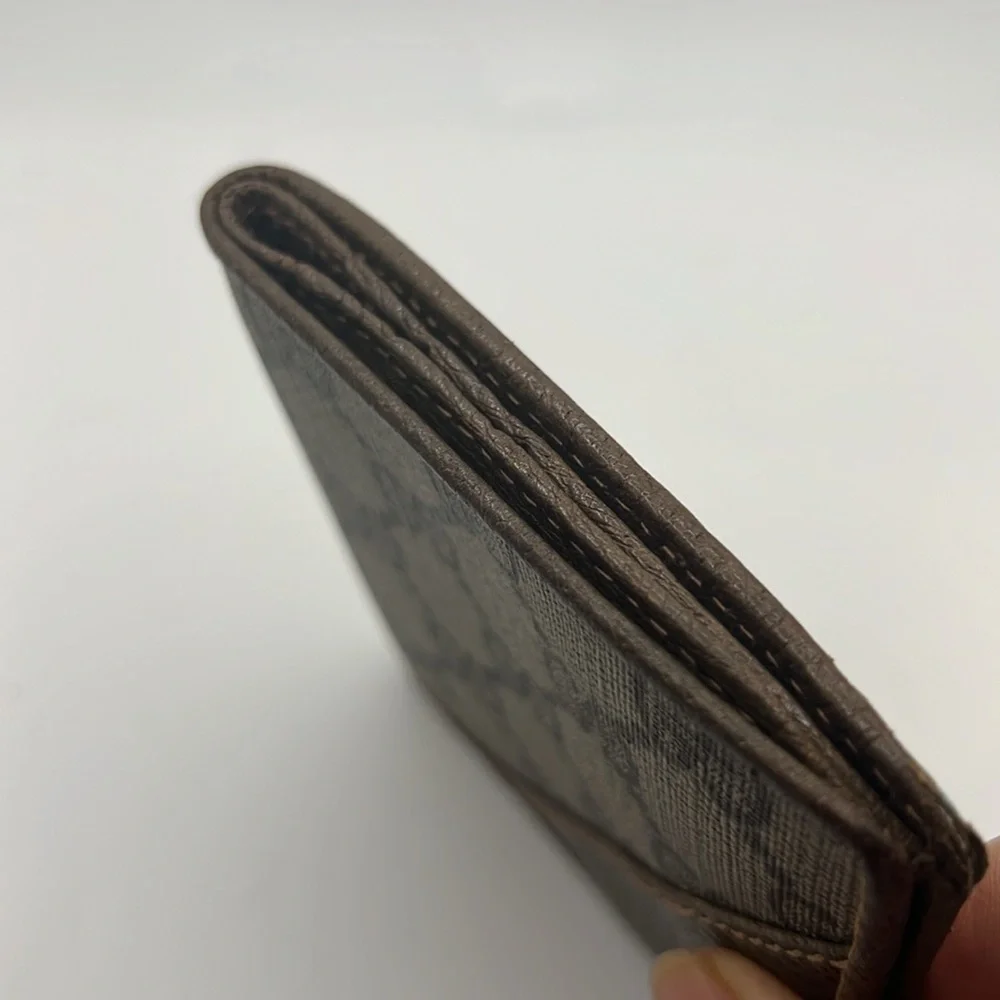 GUC Gucci Bifold Snap Wallet
